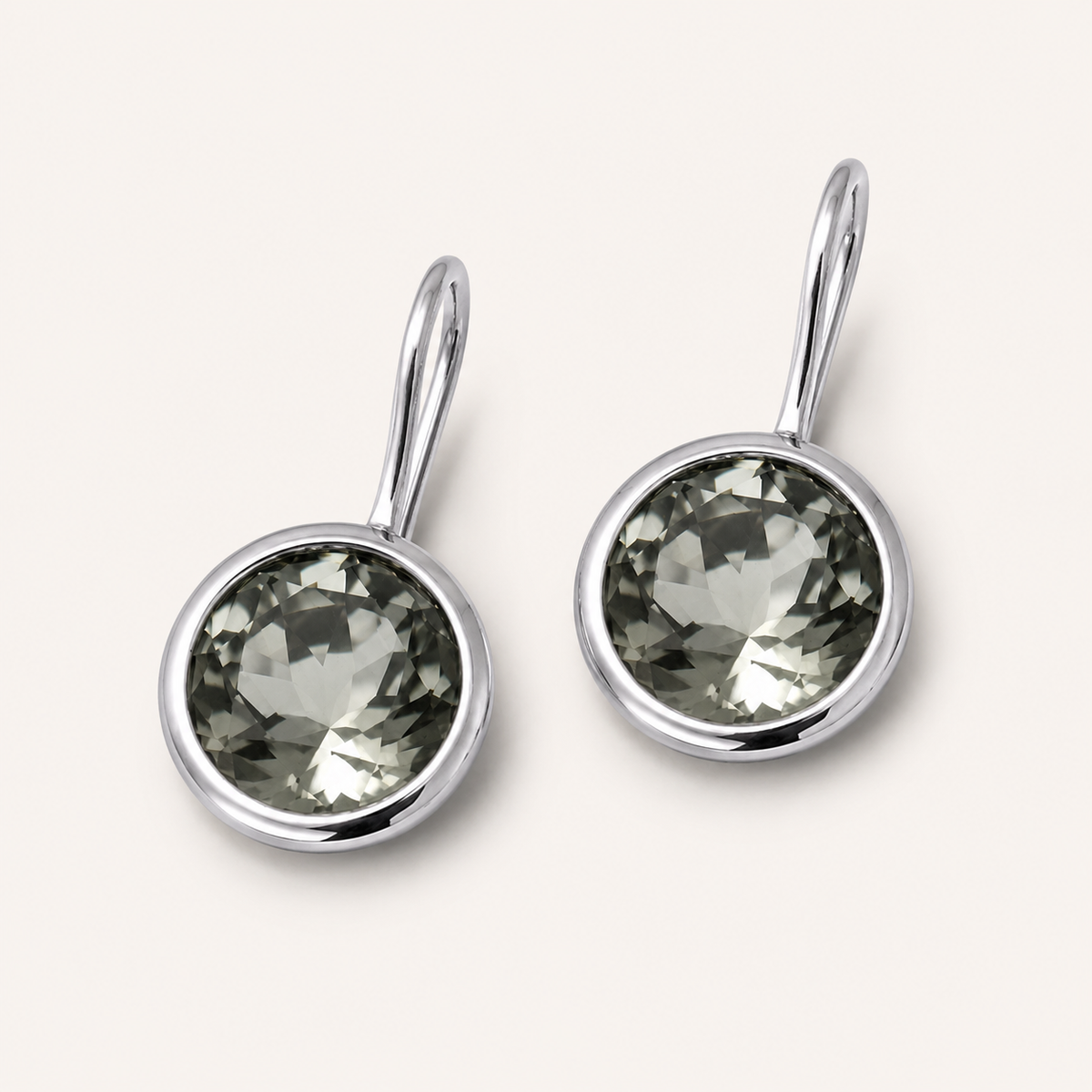 Funkelnder Edelstahl Ohrhänger in 13mm
